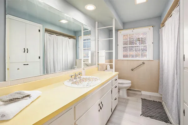 $255,000 | 202 Moccasin Street, Buchanan, MI 49107