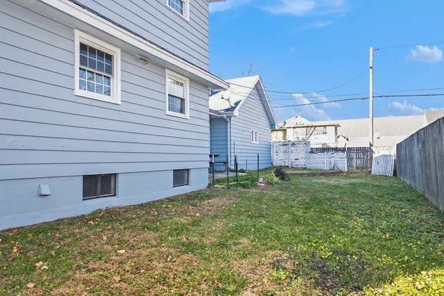 $287,000 | 202 Moccasin Street, Buchanan, MI 49107