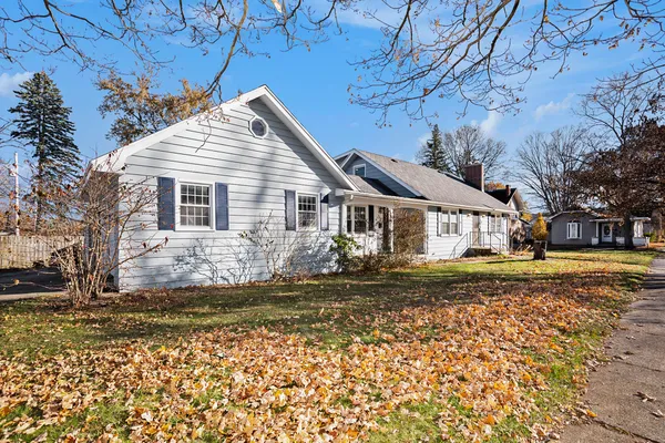 $255,000 | 202 Moccasin Street, Buchanan, MI 49107