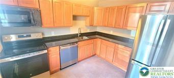 419 Spring Street Bethlehem, PA 18018 - Photo 6 of 19