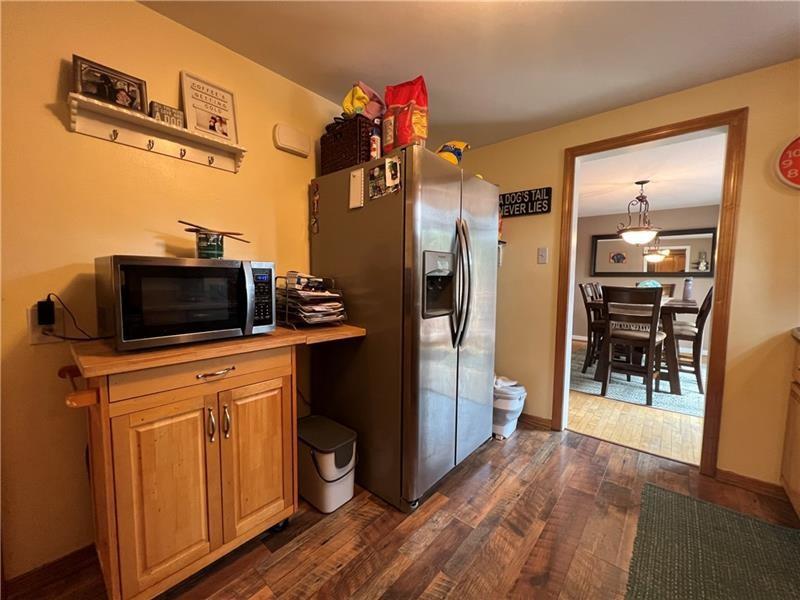 117 Virginia Road Pittsburgh, PA 15237 - Photo 15 of 37 a view of a livingroom with furniture and wooden floor