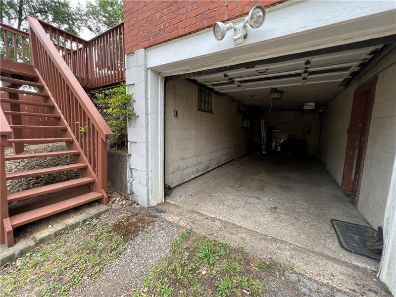 117 Virginia Road Pittsburgh, PA 15237 - Photo 35 of 37 a view of entryway