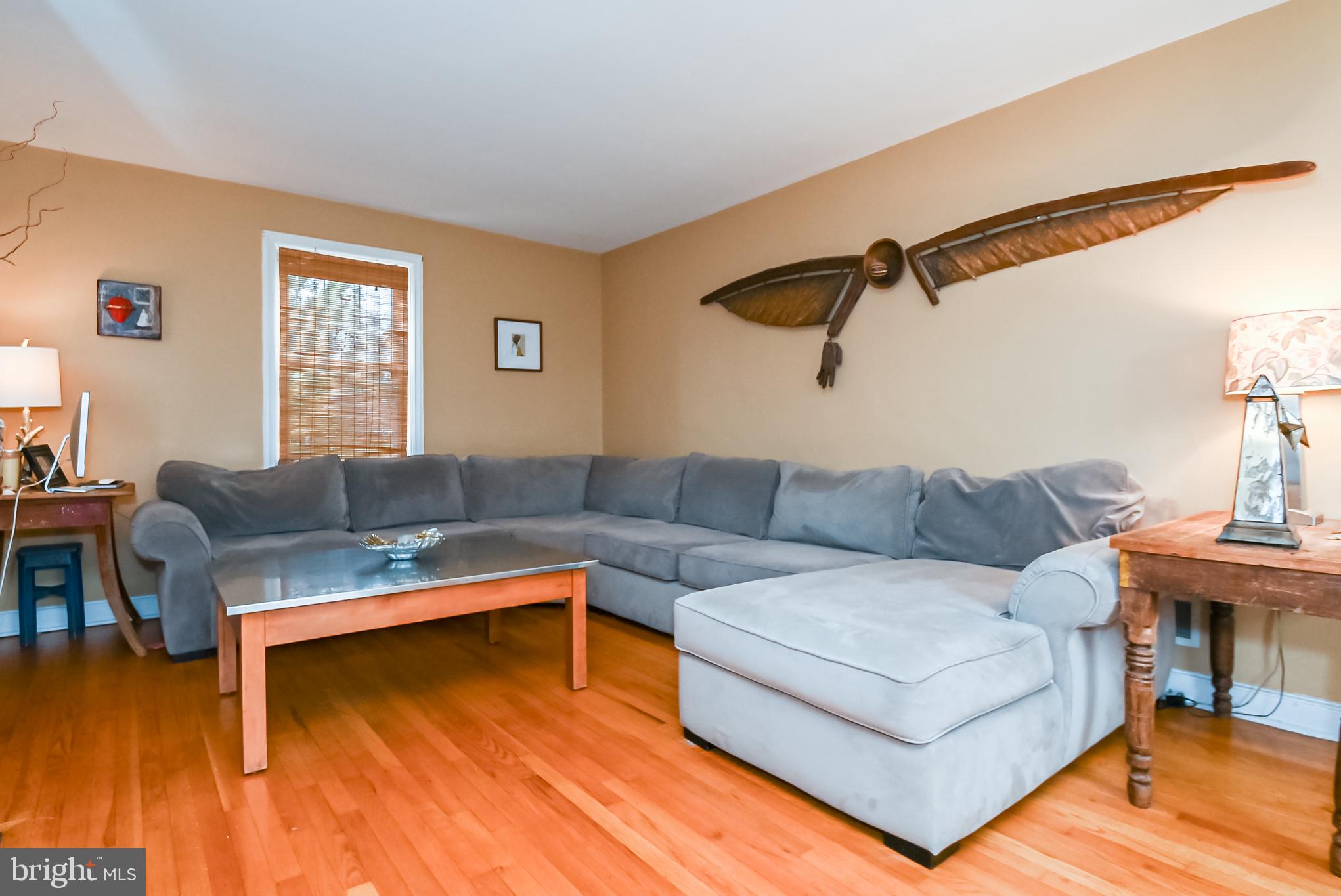 12 Drexel Road Claymont, DE 19703 - Photo 12 of 35 Living Room