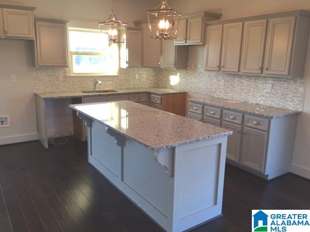 5225 Meadow Ridge Trail Bessemer, AL 35022 - Photo 5 of 24