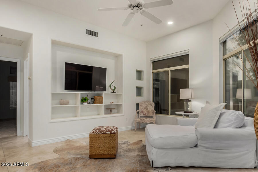 6711 East Camelback Road, Unit 31 Scottsdale, AZ 85251 - Photo 10 of 42 10