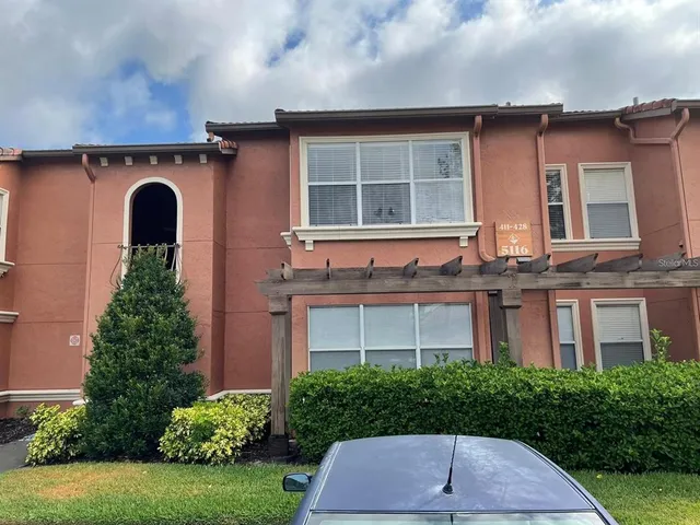 $186,000 | 5116 Conroy Road, Unit 411, Orlando, FL 32811