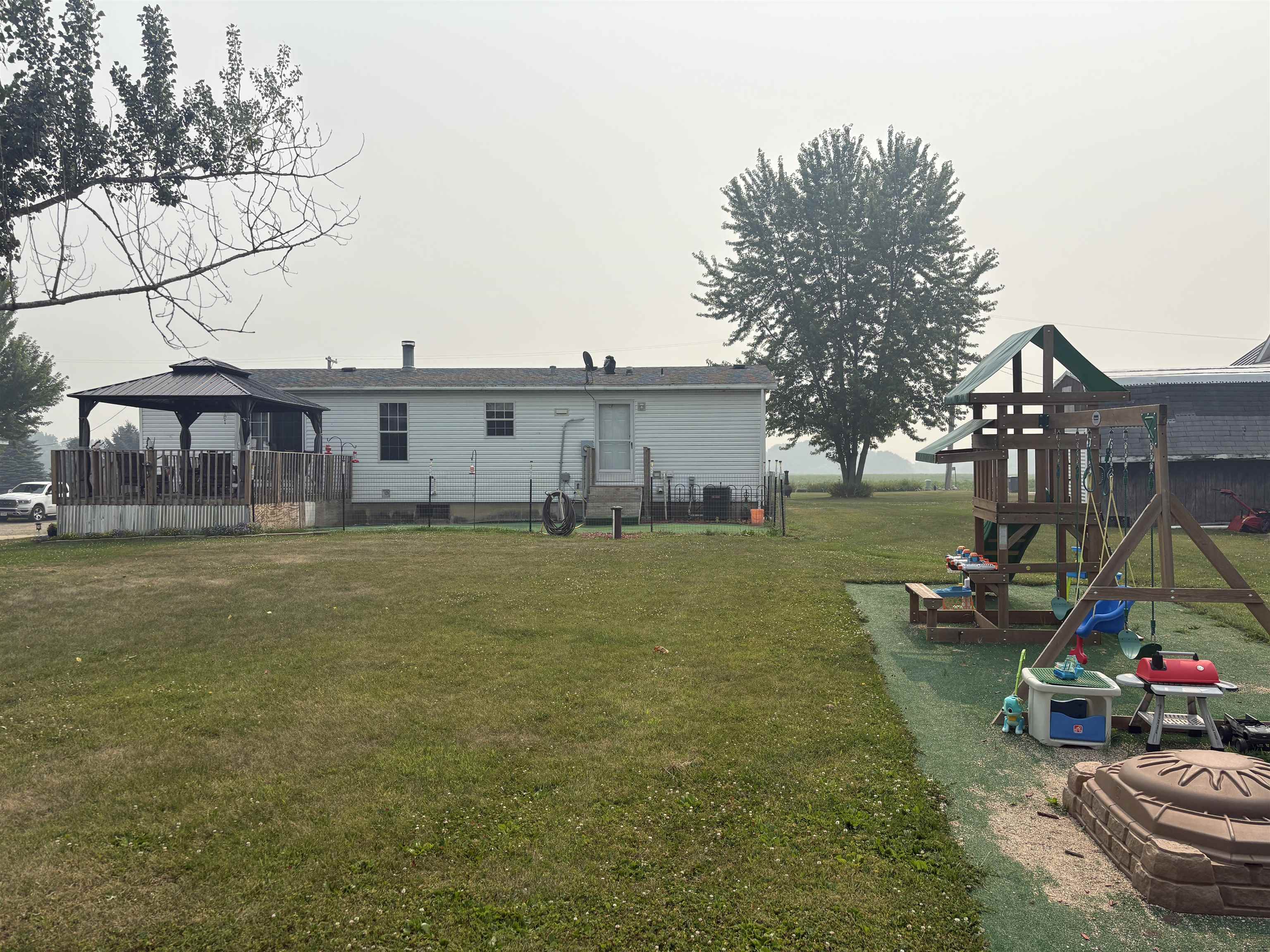 N8839 East Friesland Road Randolph, WI 53956 - Photo 8 of 11 Gallery Image 8