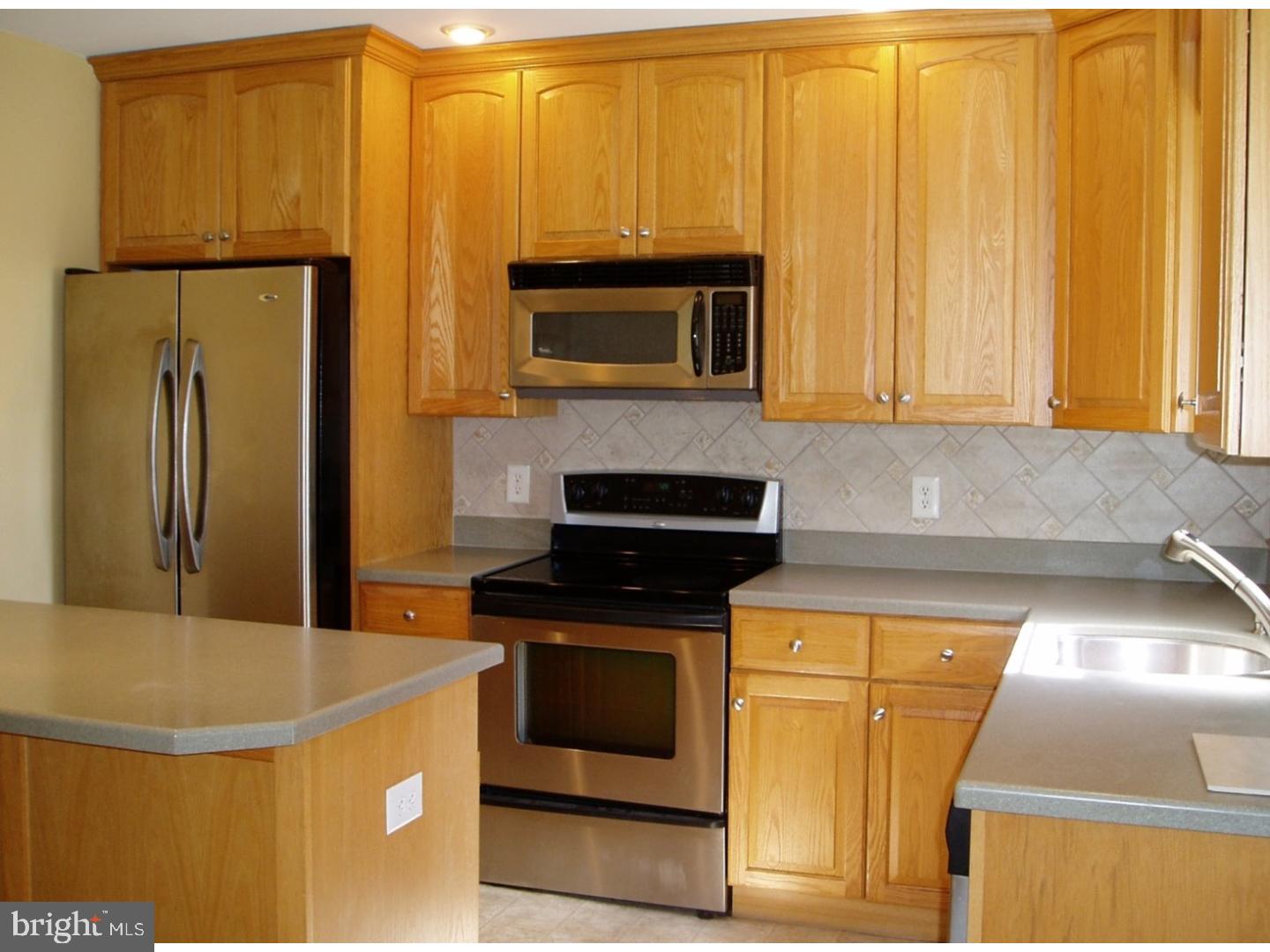 259 Cedar Swamp Road Swedesboro, NJ 08085 - Photo 13 of 25 Kitchen
