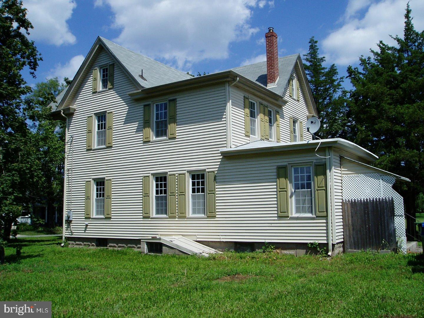 259 Cedar Swamp Road Swedesboro, NJ 08085 - Photo 4 of 25 Exterior Side