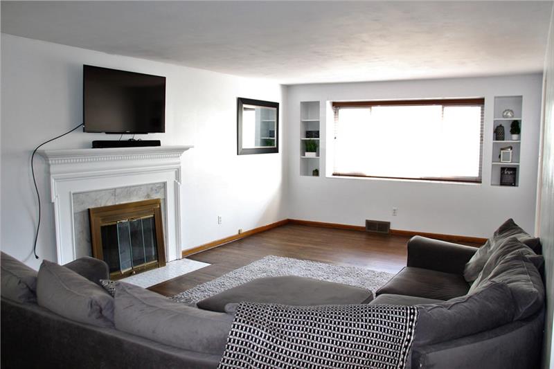 128 Washington Road Forest Hills, PA 15221 - Photo 11 of 25 Gallery Image 11