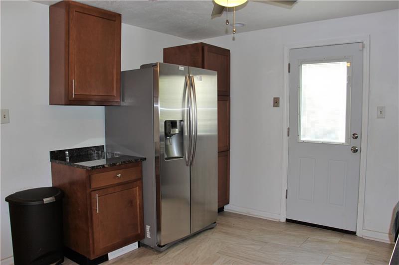 128 Washington Road Forest Hills, PA 15221 - Photo 5 of 25 Gallery Image 5