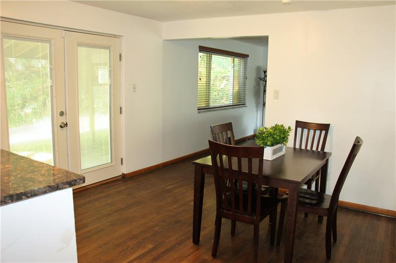 128 Washington Road Forest Hills, PA 15221 - Photo 8 of 25 Gallery Image 8