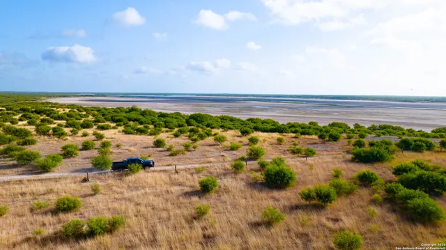 $2,728,800 | 1118 County Road 2220E, Kingsville, TX 78363