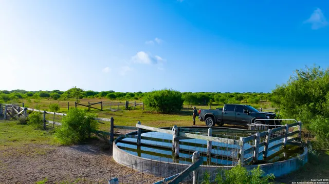 $2,728,800 | 1118 County Road 2220E, Kingsville, TX 78363