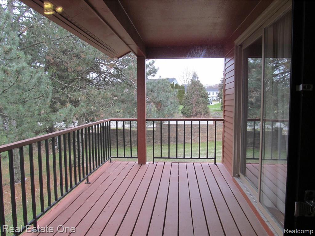 856 Green View Court, Unit 1 Rochester, MI 48307 - Photo 20 of 38
