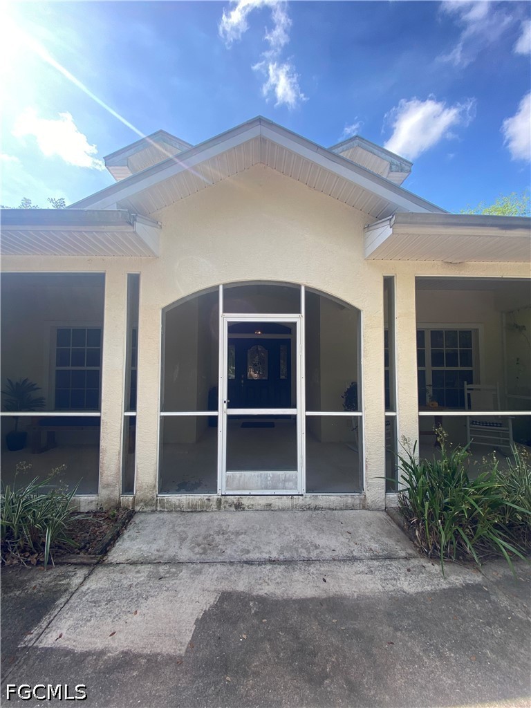 20100 Langford Road Alva, FL 33920 - Photo 3 of 50