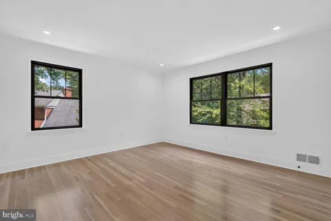 $2,499,900 | 4178 39th Street North, Arlington, VA 22207