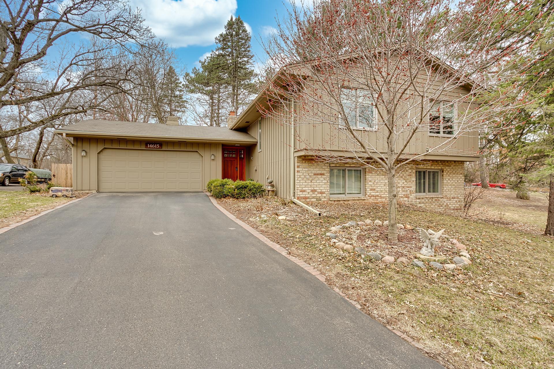 14615 Oakwood Road Minnetonka, MN 55345 - Photo 1 of 1 Gallery Image 1