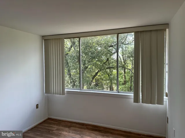 $152,000 | 1806 Metzerott Road, Unit 505, Adelphi, MD 20783