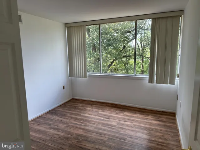 $152,000 | 1806 Metzerott Road, Unit 505, Adelphi, MD 20783