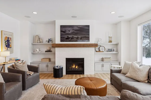 $799,000 | 4887 Sonoma Court, Woodbury, MN 55129