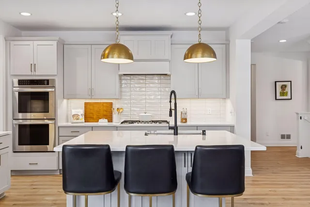 $799,000 | 4887 Sonoma Court, Woodbury, MN 55129