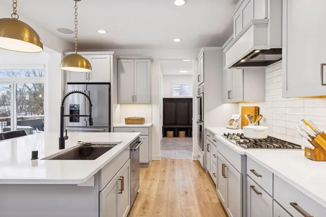 $799,000 | 4887 Sonoma Court, Woodbury, MN 55129