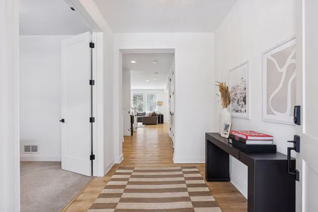 $799,000 | 4887 Sonoma Court, Woodbury, MN 55129