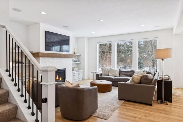 $799,000 | 4887 Sonoma Court, Woodbury, MN 55129