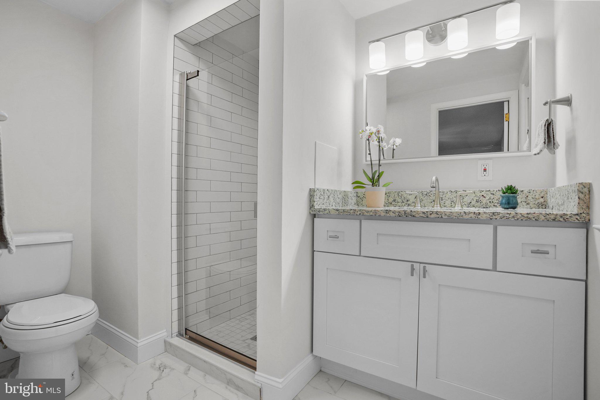 3911 Byron Road Huntingdon Valley, PA 19006 - Photo 23 of 44 Bathroom attached to Primary Bedroom
