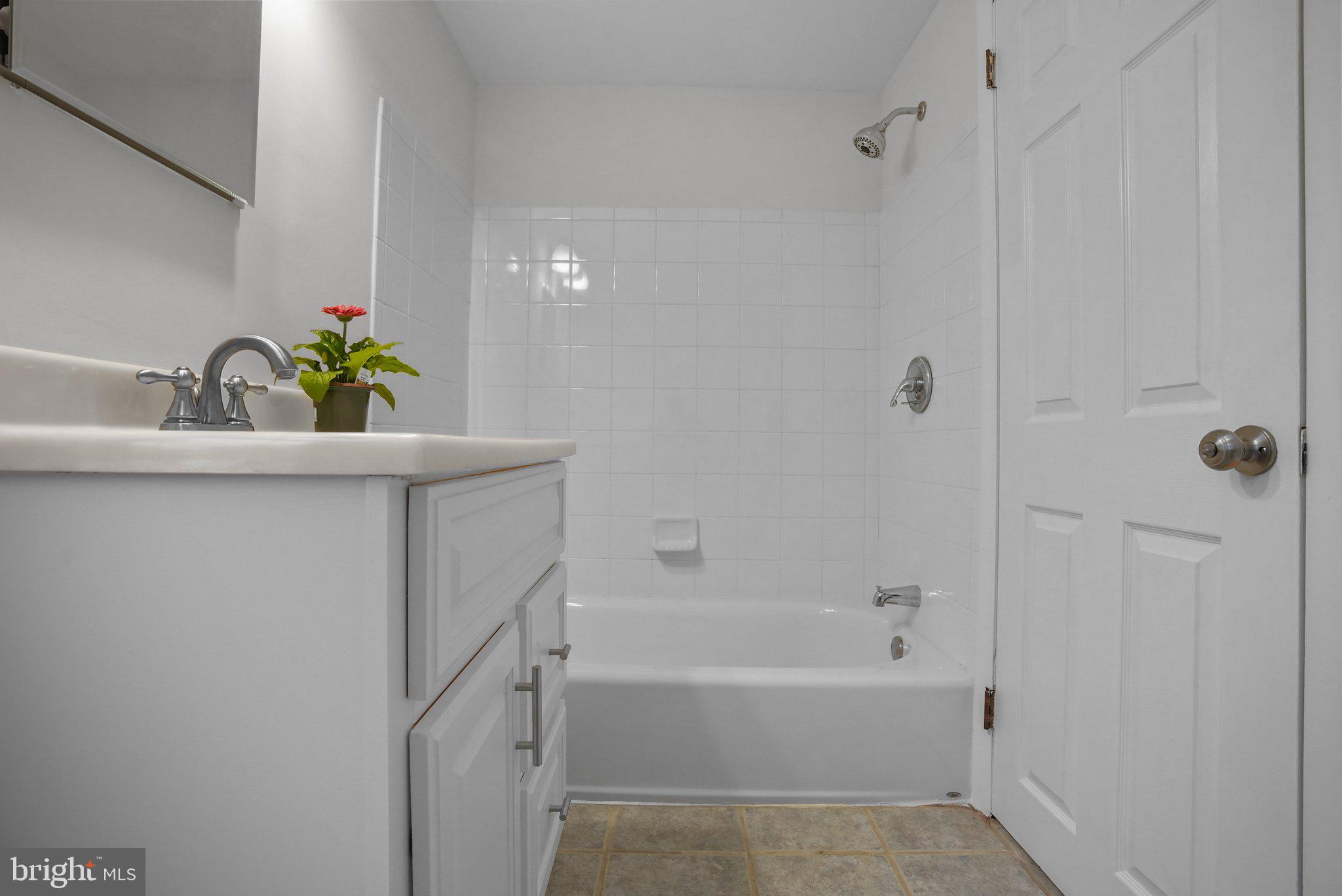 3911 Byron Road Huntingdon Valley, PA 19006 - Photo 29 of 44 Full Hallway Bathroom 2