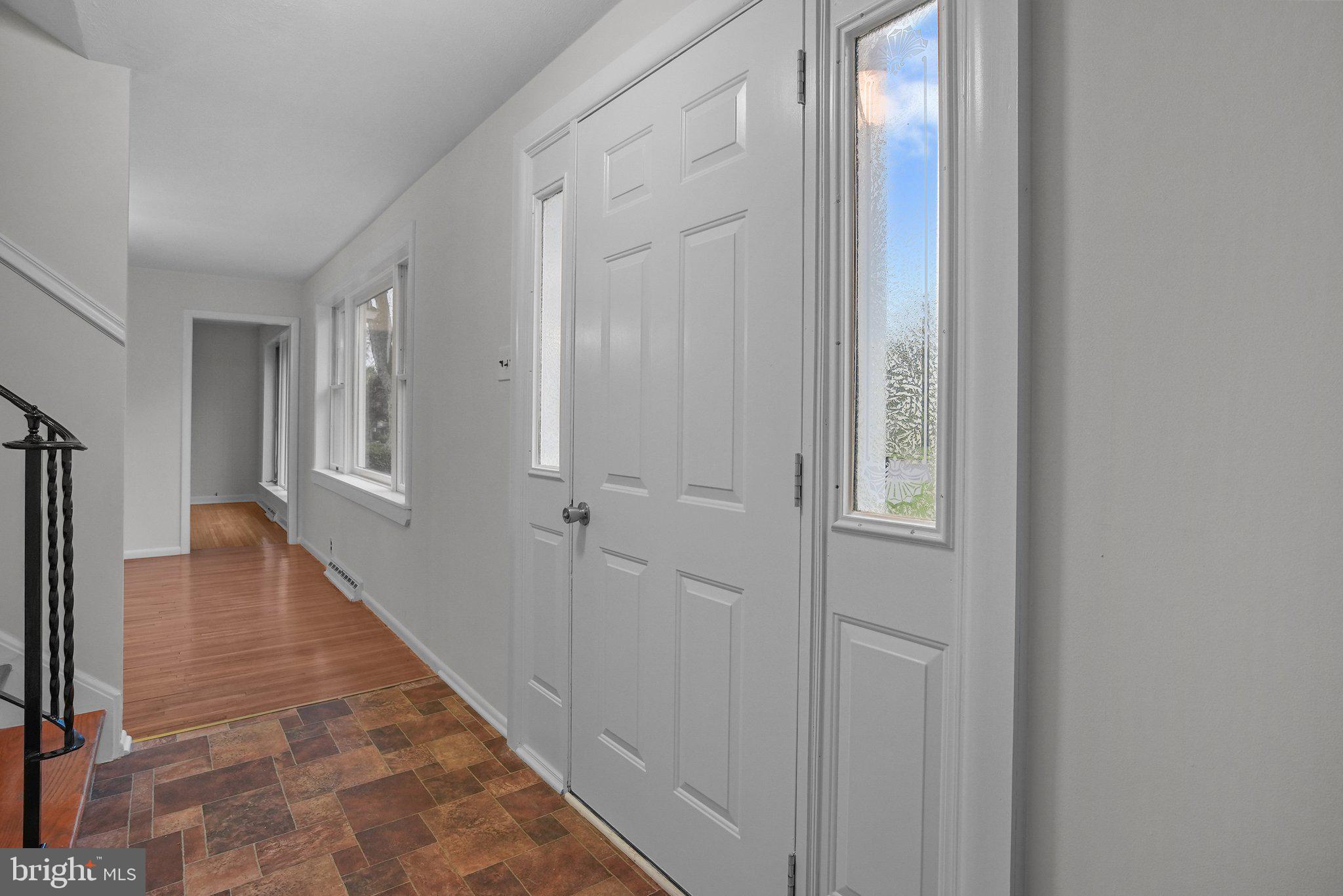 3911 Byron Road Huntingdon Valley, PA 19006 - Photo 4 of 44 Foyer