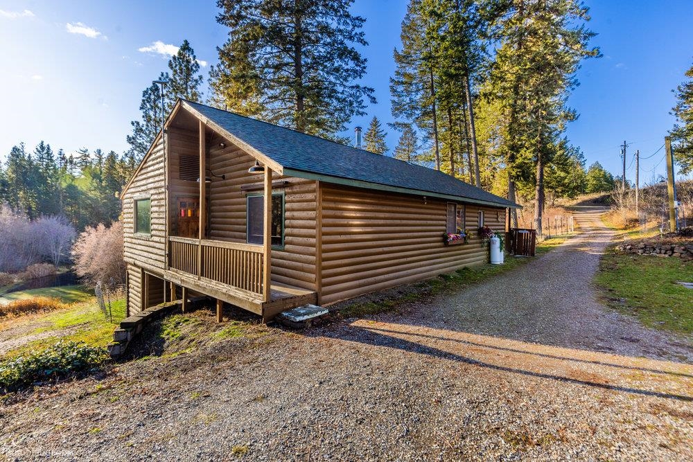 2353 C Addy-Gifford Road Addy, WA 99101 - Photo 2 of 50