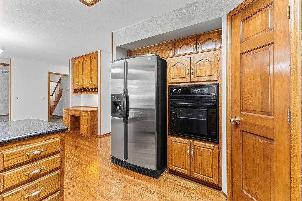 403 North Leonard Road St. Joseph, MO 64506 - Photo 16 of 63