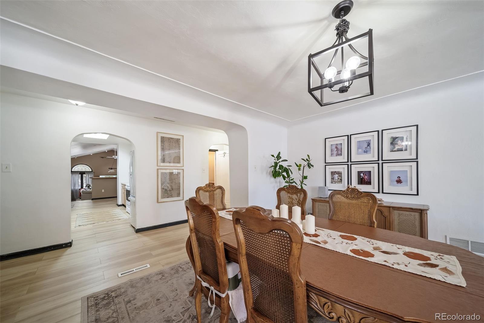 6101 South University Boulevard Centennial, CO 80121 - Photo 16 of 50 a living room with furniture
