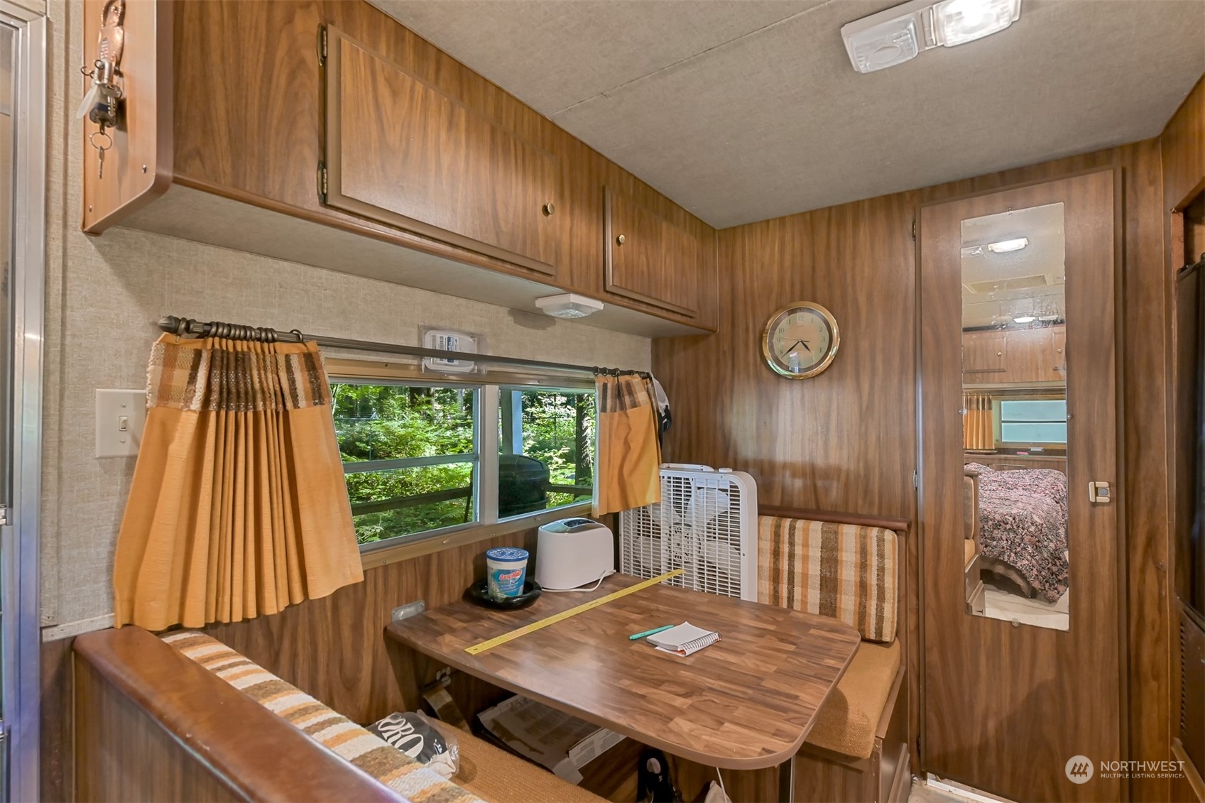 2056 Exit Road Maple Falls, WA 98266 - Photo 12 of 40 Gallery Image 12