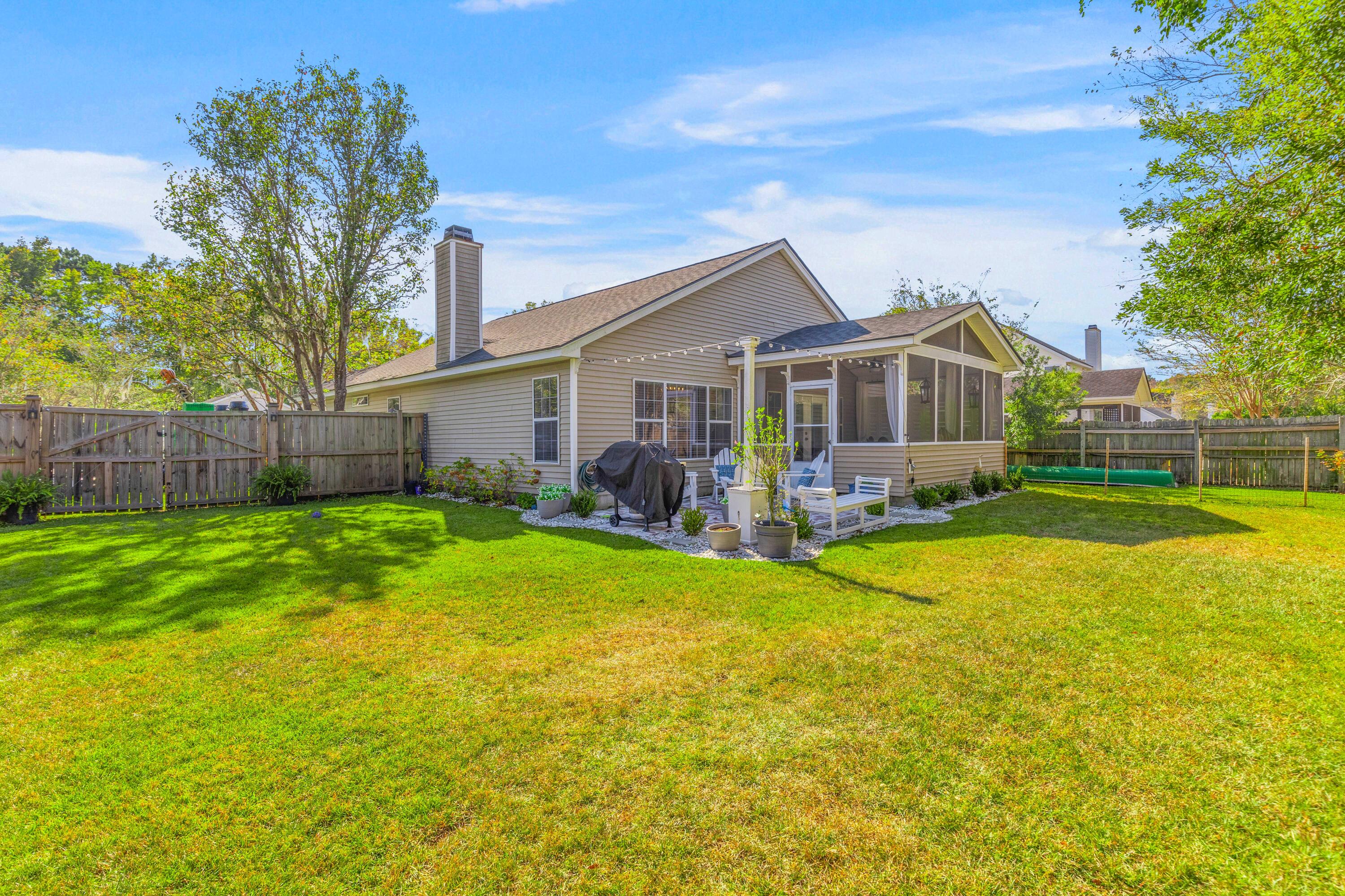 7044 Windmill Creek Road Charleston, SC 29414 - Photo 29 of 34 1G1A1939