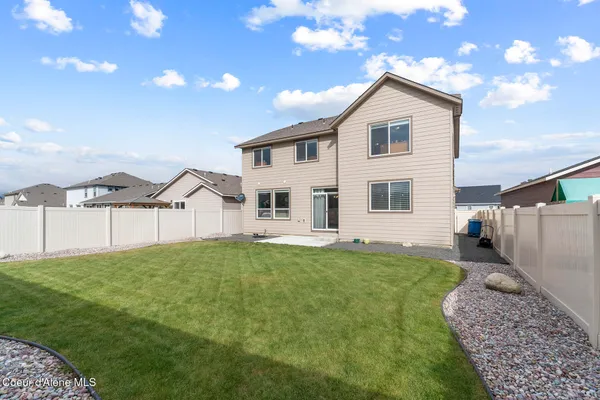 $675,000 | 984 East Allenby Court, Post Falls, ID 83854