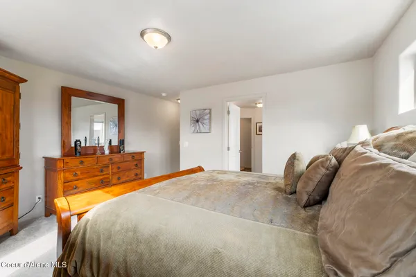 $675,000 | 984 East Allenby Court, Post Falls, ID 83854