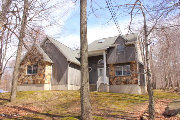 1075 Spring Lane Gouldsboro, PA 18424 - Photo 3 of 40 IMG_5682