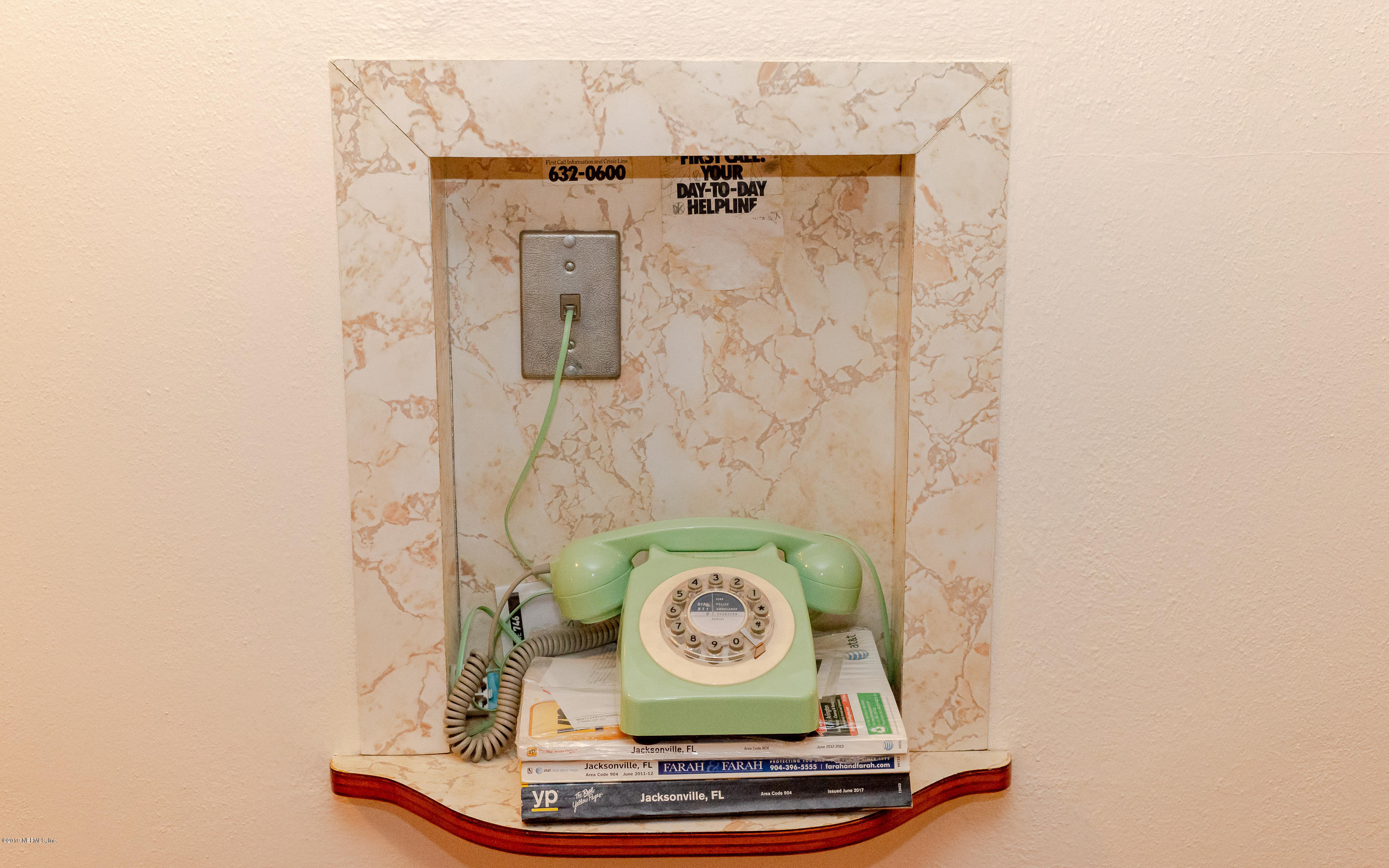 2462 Broward Road Jacksonville, FL 32218 - Photo 8 of 45 Old Fashion Dial Phone