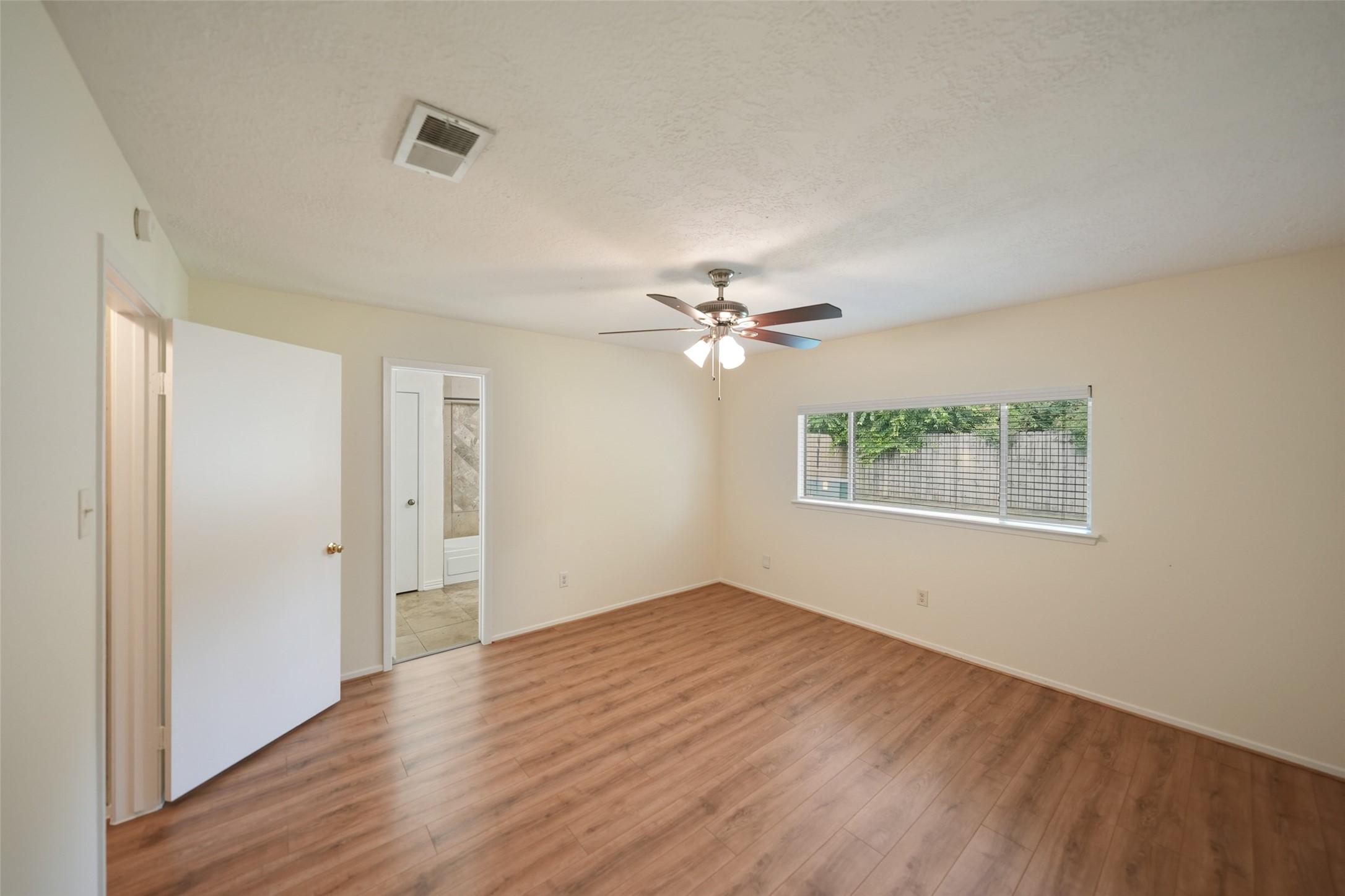 21503 Bridgepoint Lane Spring, TX 77388 - Photo 29 of 36