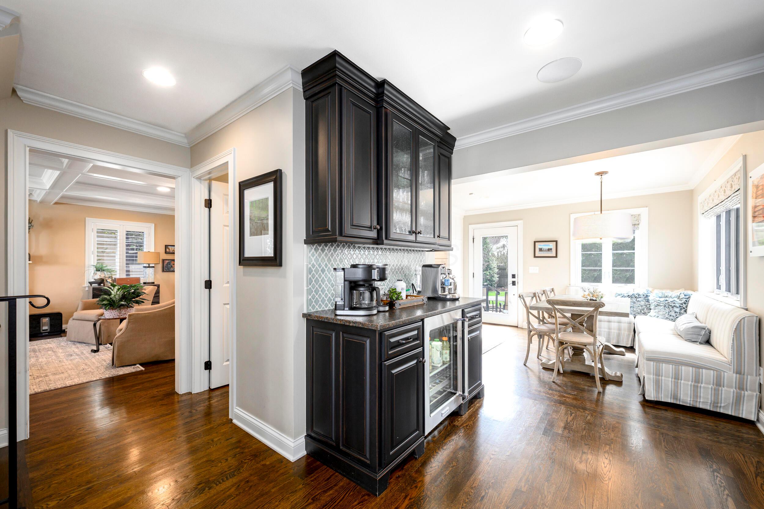 1865 Collingswood Road Columbus, OH 43221 - Photo 10 of 32 Coffee/Beverage Station