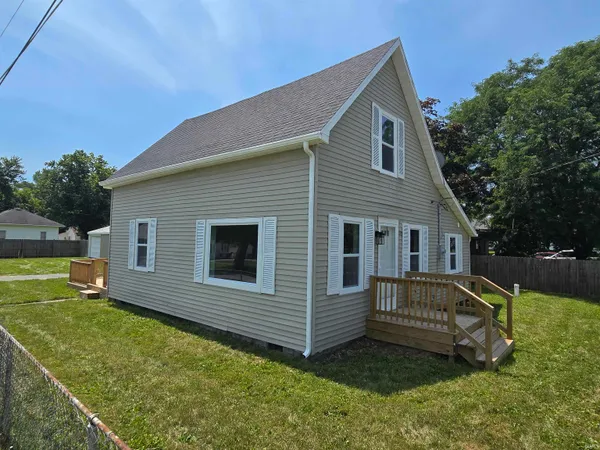 $189,900 | 1813 East Delta Drive, Muncie, IN 47303