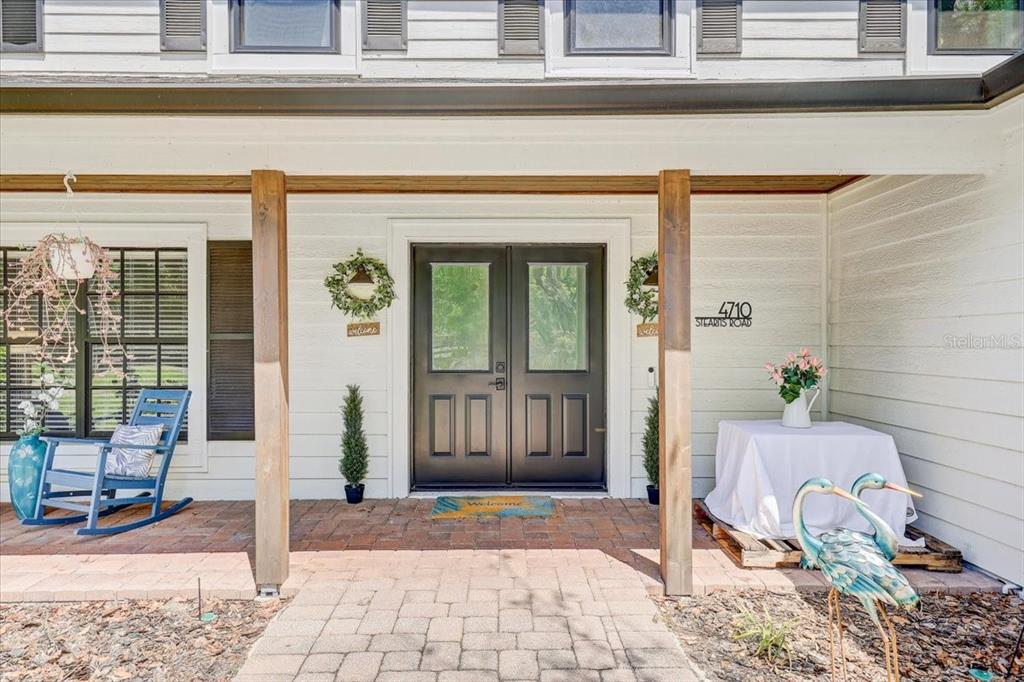 4710 Stearns Road Valrico, FL 33596 - Photo 3 of 63