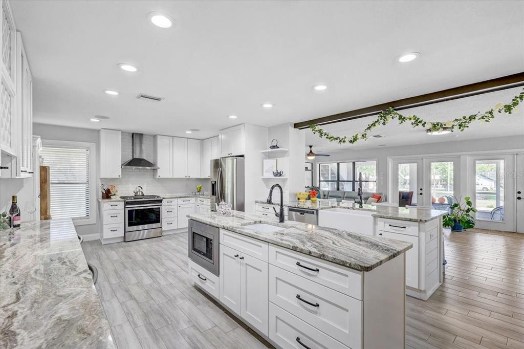 4710 Stearns Road Valrico, FL 33596 - Photo 9 of 63