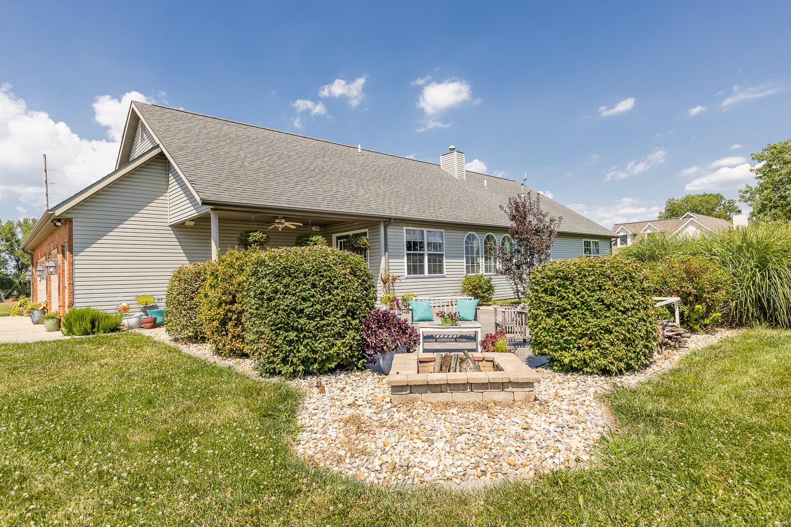 8306 Peabody Road Freeburg, IL 62243 - Photo 33 of 47 Gallery Image 33