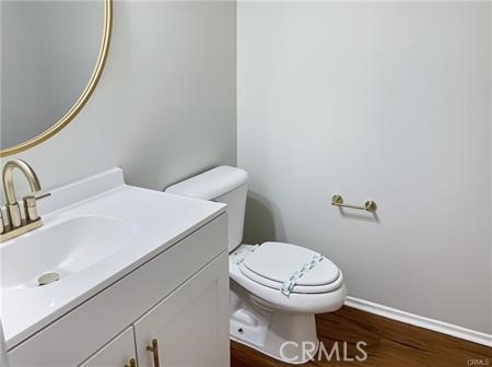 3272 Garons Lane Riverside, CA 92503 - Photo 21 of 25 Downstairs powder/guest bathroom