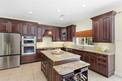 $1,049,500 | 6971 Scrub Jay Drive, Sarasota, FL 34241
