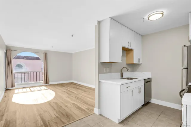 $2,550 | 4730 Noyes Street, Unit 417, San Diego, CA 92109